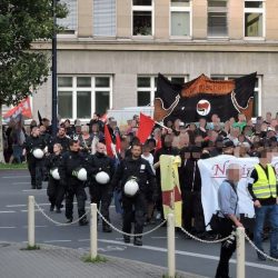 Demozug auf der Straße