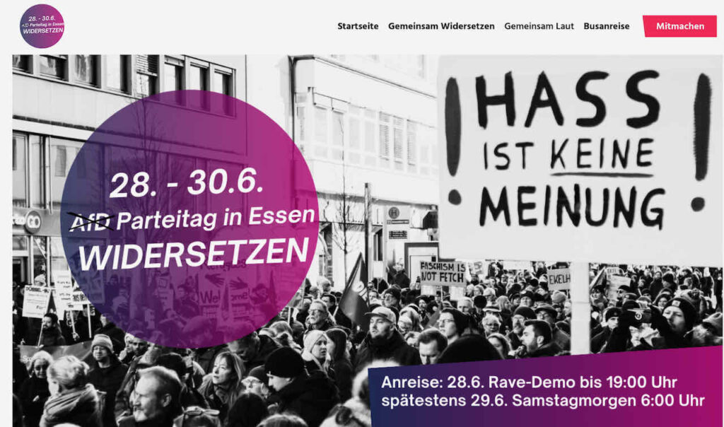 Abbildung zeigt: Startseite von 'Widersetzen': Schwarz-weiß-Foto einer Demo; im Vordergrund ein Plakat "Hass ist keine Meinung". Auf lila Hintergrund Hinweise auf das Datum des AfD-Parteittages und Zeiten